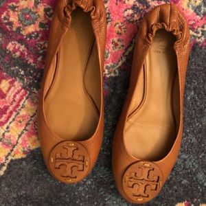Tan Tory Burch ballet flats great condition
